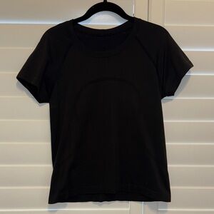 Lululemon Swiftly Tech Short Sleeve Waist Length